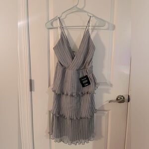 NWT- Gray Lulus Dress